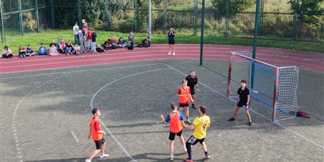 Powiększ grafikę: 3-3-w-meczu-nau-vs-ucz-713917.jpg