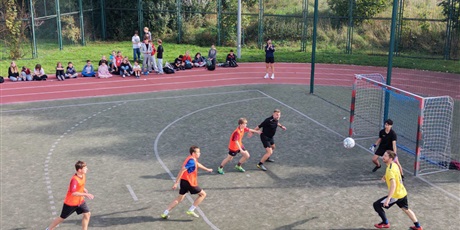 Powiększ grafikę: 3-3-w-meczu-nau-vs-ucz-713918.jpg