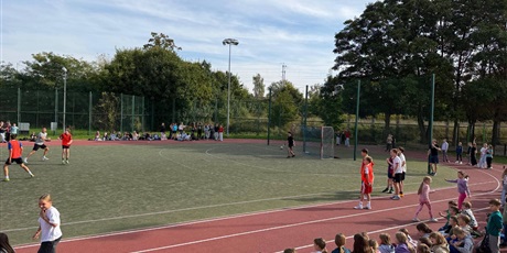 Powiększ grafikę: 3-3-w-meczu-nau-vs-ucz-713947.jpg
