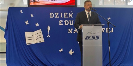 Powiększ grafikę: apel-z-okazji-dnia-edukacji-narodowej-716819.jpg