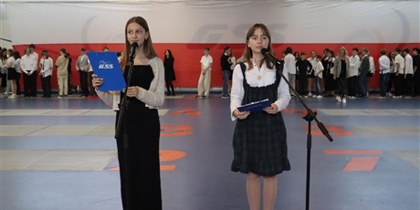 Powiększ grafikę: apel-z-okazji-swiat-narodowych-613431.jpg