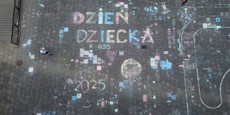 Powiększ grafikę: bajkowy-dzien-dziecka-620424.jpg