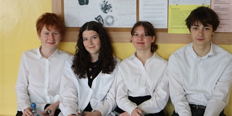 Powiększ grafikę: egzaminy-osmoklasisty-614683.jpg