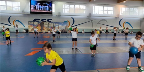 Powiększ grafikę: gala-z-okazji-swieta-edukacji-narodowej-644608.jpg
