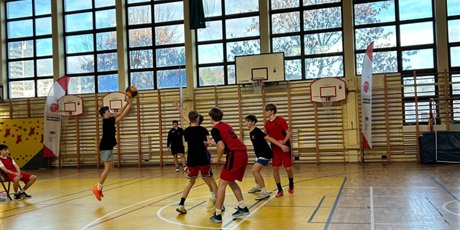 Powiększ grafikę: igrzyska-w-kosza-3x3-658949.jpg
