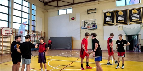 Powiększ grafikę: igrzyska-w-kosza-3x3-658951.jpg