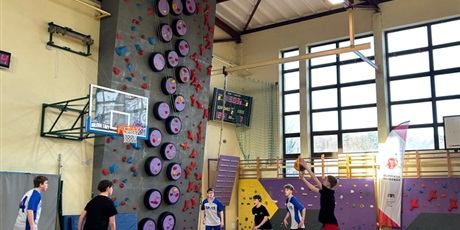 Powiększ grafikę: igrzyska-w-kosza-3x3-658953.jpg