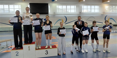 Powiększ grafikę: ii-wojewodzkie-zawody-szermiercze-680190.jpg