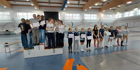 Powiększ grafikę: ii-wojewodzkie-zawody-szermiercze-680191.jpg