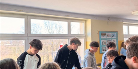 Powiększ grafikę: kiermasz-ciast-z-okazji-dnia-kobiet-680387.jpg