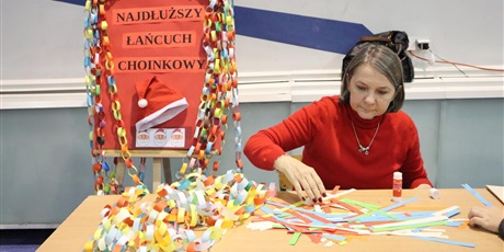 Powiększ grafikę: kiermasz-swiateczny-fotorelacja-663802.jpg