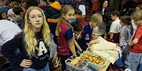 Powiększ grafikę: kiermasz-swiateczny-fotorelacja-663815.jpg