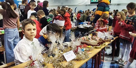 Powiększ grafikę: kiermasz-swiateczny-fotorelacja-663824.jpg