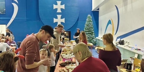 Powiększ grafikę: kiermasz-swiateczny-fotorelacja-663848.jpg