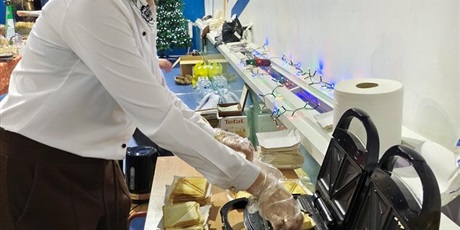 Powiększ grafikę: kiermasz-swiateczny-fotorelacja-663849.jpg