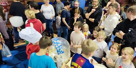 Powiększ grafikę: kiermasz-swiateczny-fotorelacja-663851.jpg