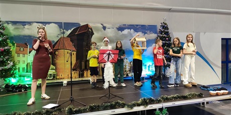 Powiększ grafikę: kiermasz-swiateczny-fotorelacja-663862.jpg