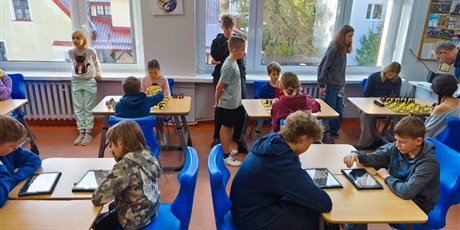 Powiększ grafikę: laufer-wyniki-turnieju-szachowego-655767.jpg