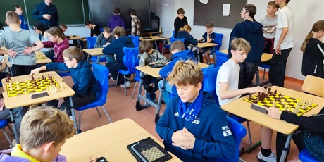 Powiększ grafikę: laufer-wyniki-turnieju-szachowego-655768.jpg