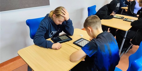 Powiększ grafikę: laufer-wyniki-turnieju-szachowego-655770.jpg