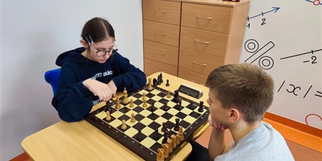 Powiększ grafikę: laufer-wyniki-turnieju-szachowego-655772.jpg