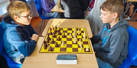 Powiększ grafikę: laufer-wyniki-turnieju-szachowego-655774.jpg