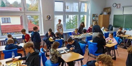 Powiększ grafikę: laufer-wyniki-turnieju-szachowego-655782.jpg