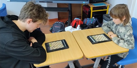 Powiększ grafikę: laufer-wyniki-turnieju-szachowego-655800.jpg