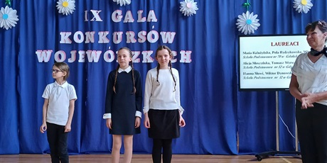 Powiększ grafikę: mamy-laureatow-w-mat-geo-617524.jpg
