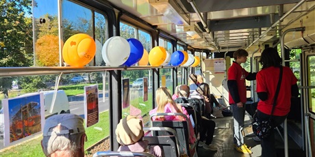 Powiększ grafikę: matematyczny-tramwaj-640709.jpg