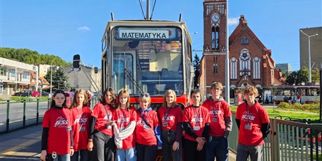 Powiększ grafikę: matematyczny-tramwaj-640715.jpg