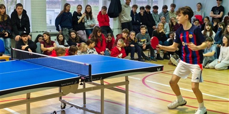 Powiększ grafikę: mikolajkowy-turniej-ping-ponga-661281.jpg