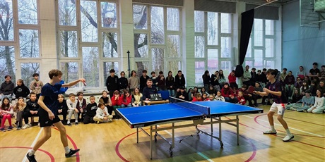 Powiększ grafikę: mikolajkowy-turniej-ping-ponga-661285.jpg
