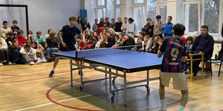 Powiększ grafikę: mikolajkowy-turniej-ping-ponga-661293.jpg