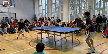 Powiększ grafikę: mikolajkowy-turniej-ping-ponga-661296.jpg