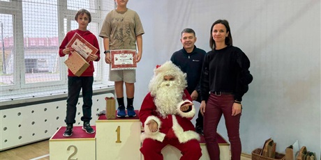 Mikołajkowy Turniej Ping-Ponga