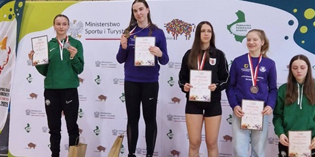 Powiększ grafikę: nasi-absolwenci-mistrzami-polski-u17-612410.jpg