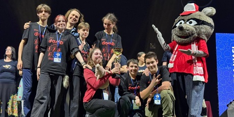 Powiększ grafikę: nasi-w-finale-odysei-umyslu-686827.jpg