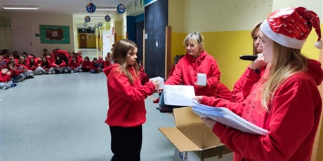 Powiększ grafikę: nocny-maraton-matematyczny-edycja-osma-mikolajkowa-661577.jpg