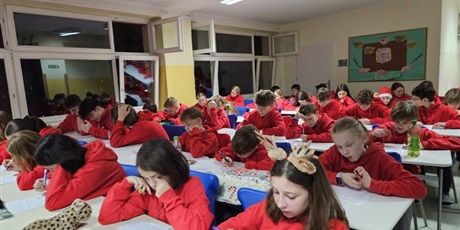 Powiększ grafikę: nocny-maraton-matematyczny-edycja-osma-mikolajkowa-661589.jpg