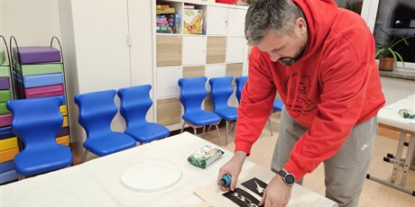 Powiększ grafikę: nocny-maraton-matematyczny-edycja-osma-mikolajkowa-661598.jpg