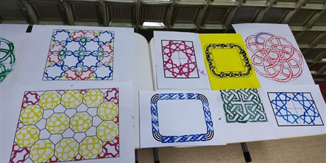 Powiększ grafikę: nocny-maraton-matematyczny-edycja-osma-mikolajkowa-661615.jpg