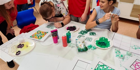 Powiększ grafikę: nocny-maraton-matematyczny-edycja-osma-mikolajkowa-661619.jpg