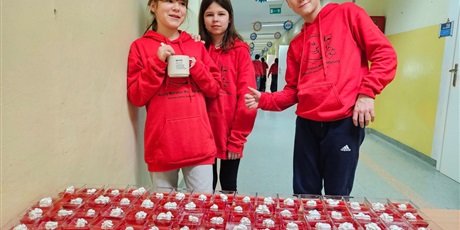 Powiększ grafikę: nocny-maraton-matematyczny-edycja-osma-mikolajkowa-661626.jpg