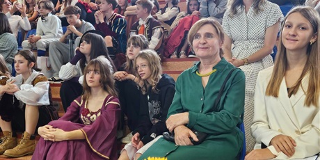 Powiększ grafikę: obchody-60-lecia-643021.jpg