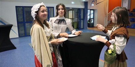 Powiększ grafikę: obchody-60-lecia-643049.jpg