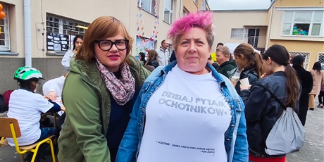 Powiększ grafikę: obchody-60-lecia-643076.jpg
