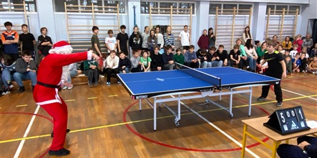 Powiększ grafikę: ping-pong-mikolajkowy-576102.jpg