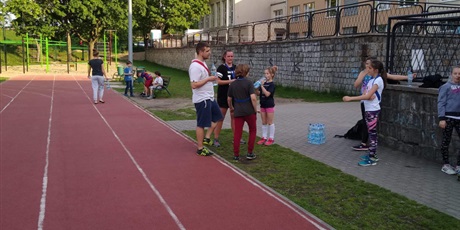 Powiększ grafikę: polmaraton-sportowy-66270.jpg