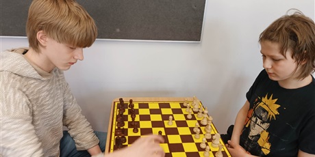 Powiększ grafikę: szkolny-turniej-szachowy-wyniki-432043.jpg
